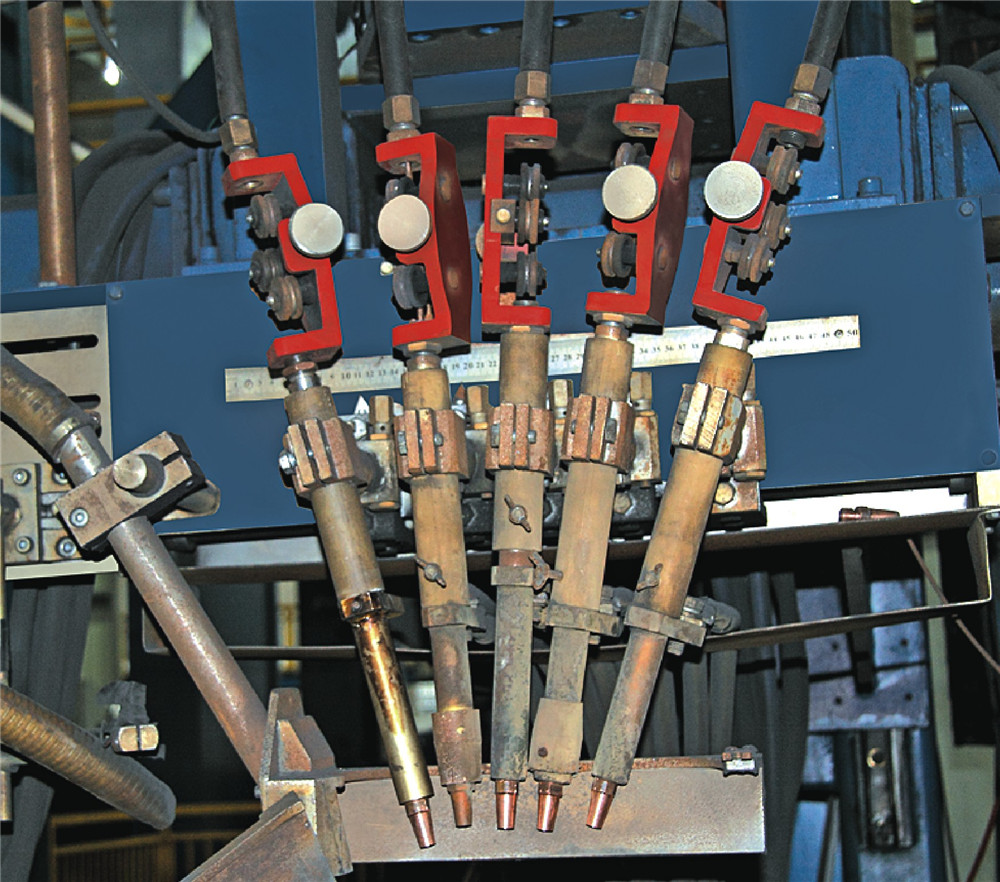 1678775723730850.jpg 常规卷(压)制成形埋弧焊钢管-9.jpg